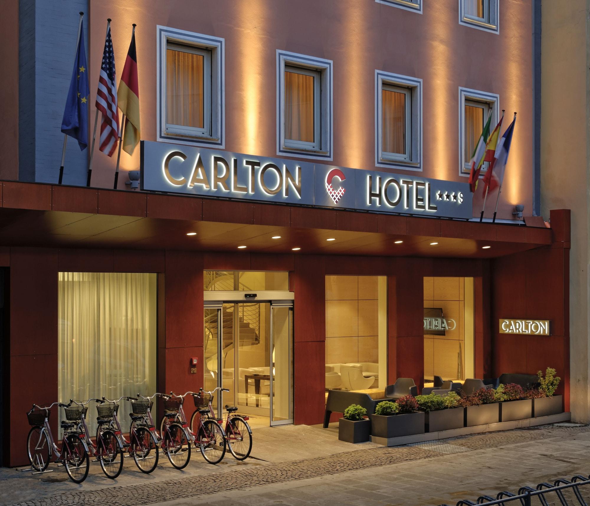 Hotel Carlton Феррара Экстерьер фото